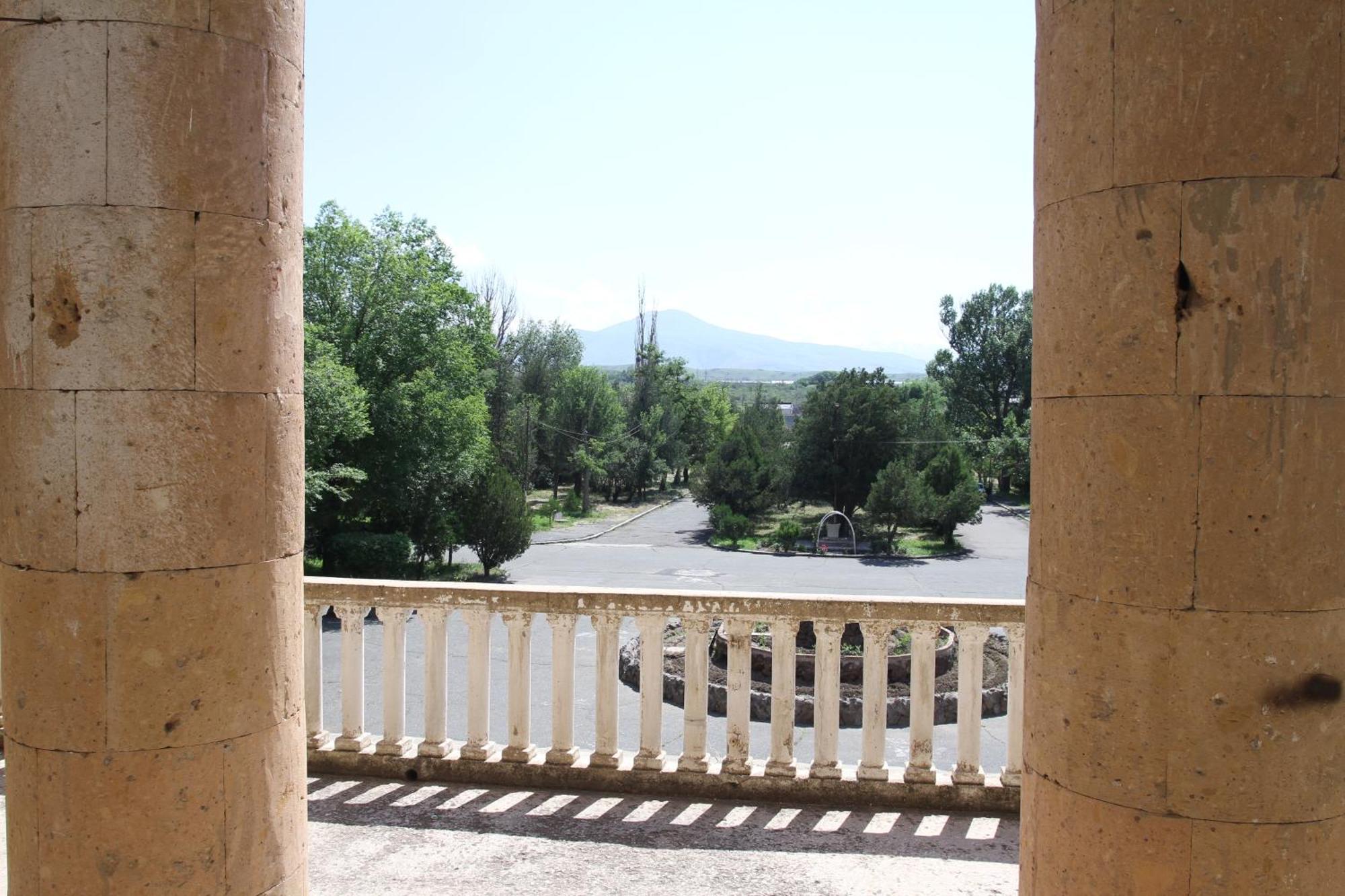 Health Resort Arzni 1 Εξωτερικό φωτογραφία