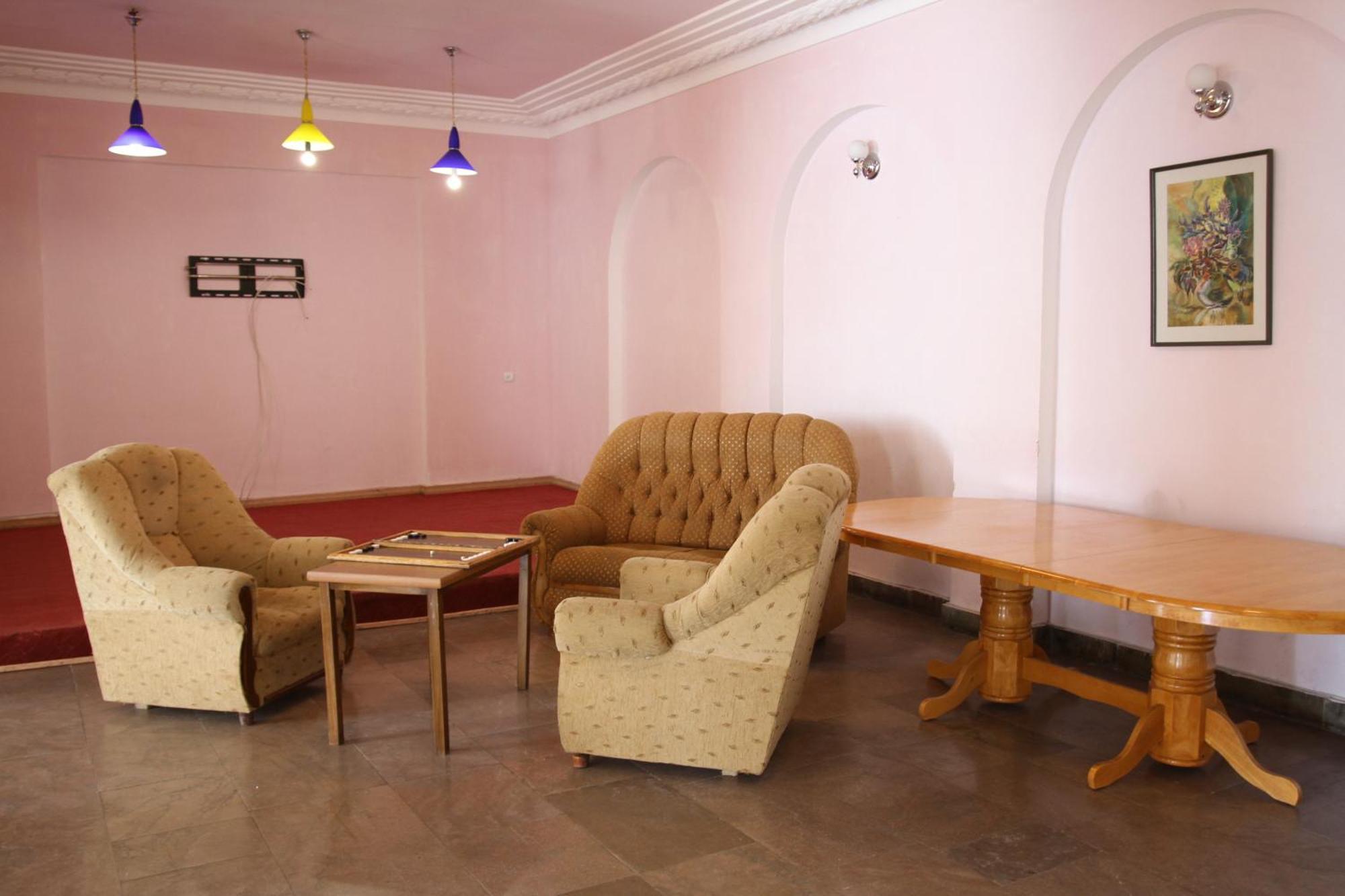 Health Resort Arzni 1 Εξωτερικό φωτογραφία